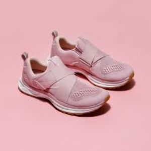 NWOT Size 7.5 Women's Tiem Cycling Shoes in LIMITED EDITION Dusty Pink